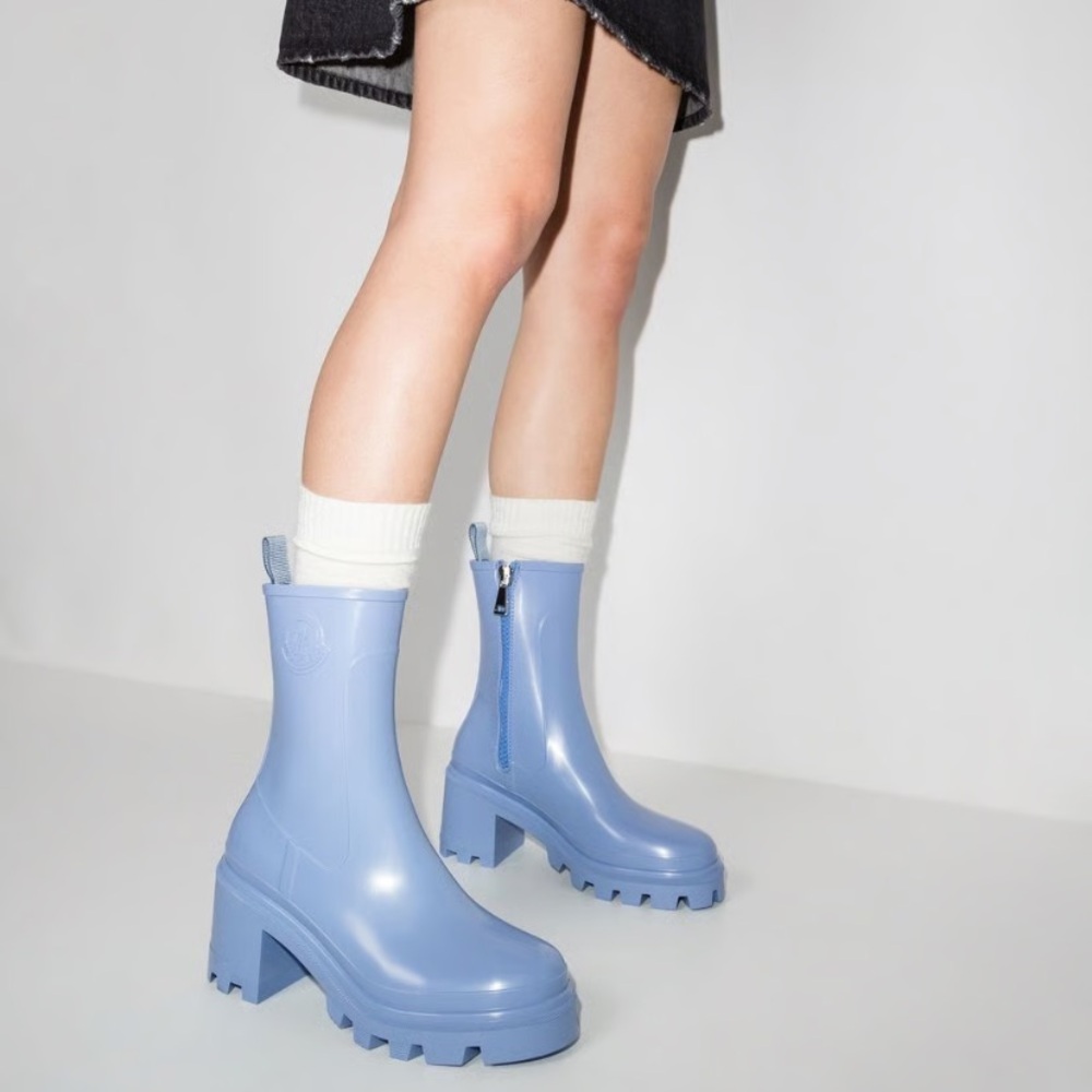 Moncler Blue Loftgrip Ankle Boots size 40